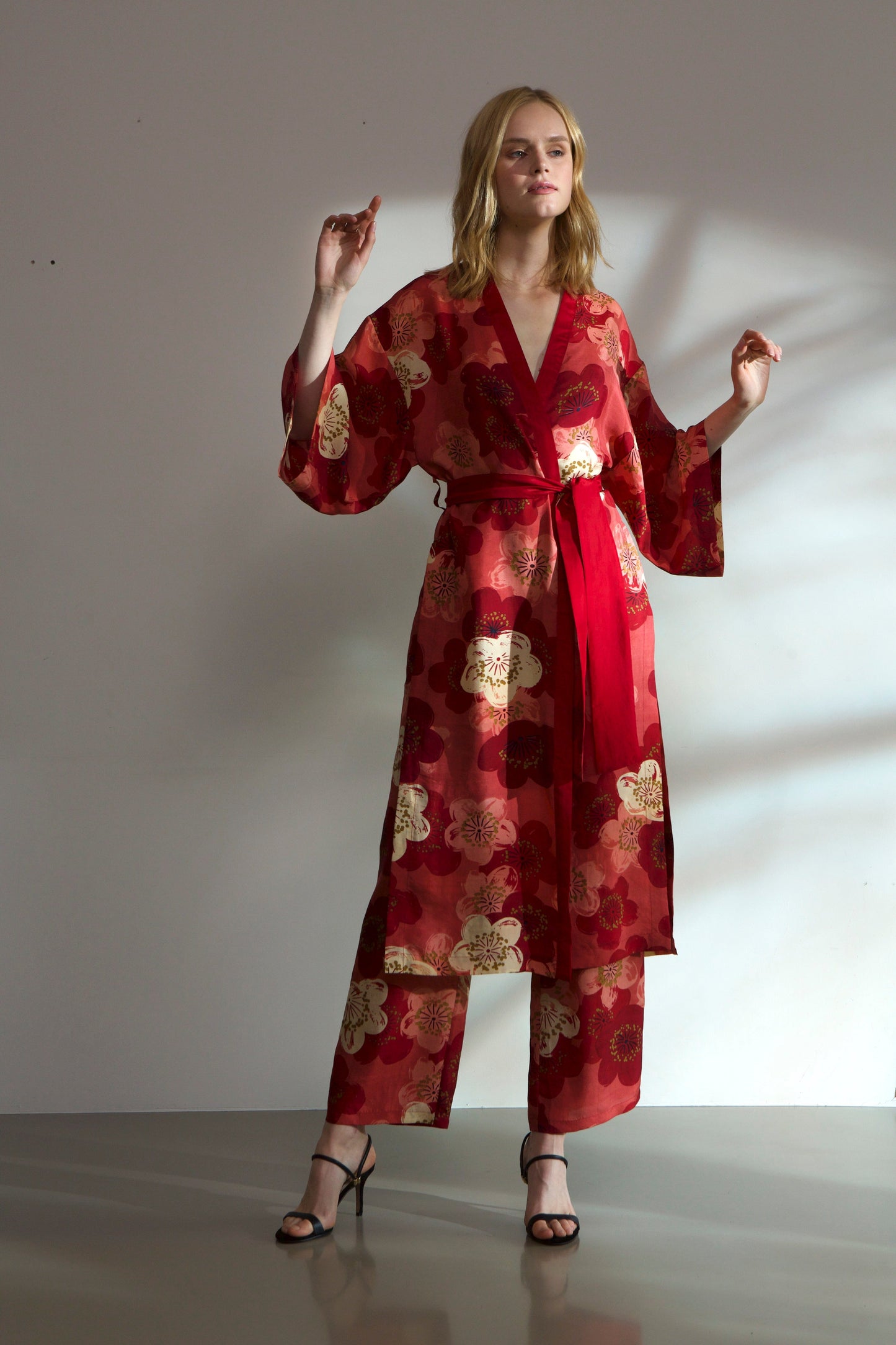 RobeDeVoyage Kimono One Size Topaz Blooms