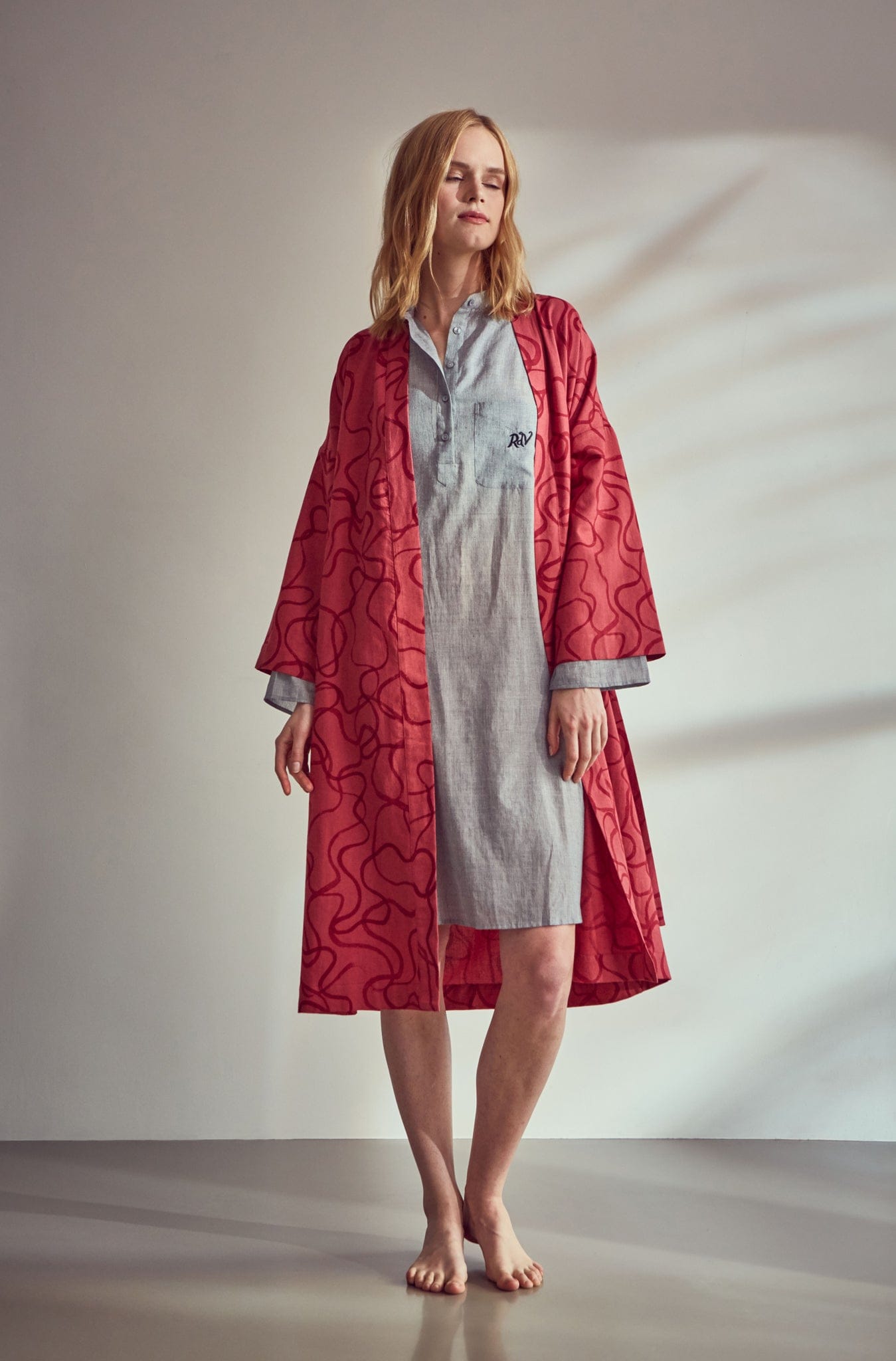 RobeDeVoyage nightshirts OS Obsidian Microstripe