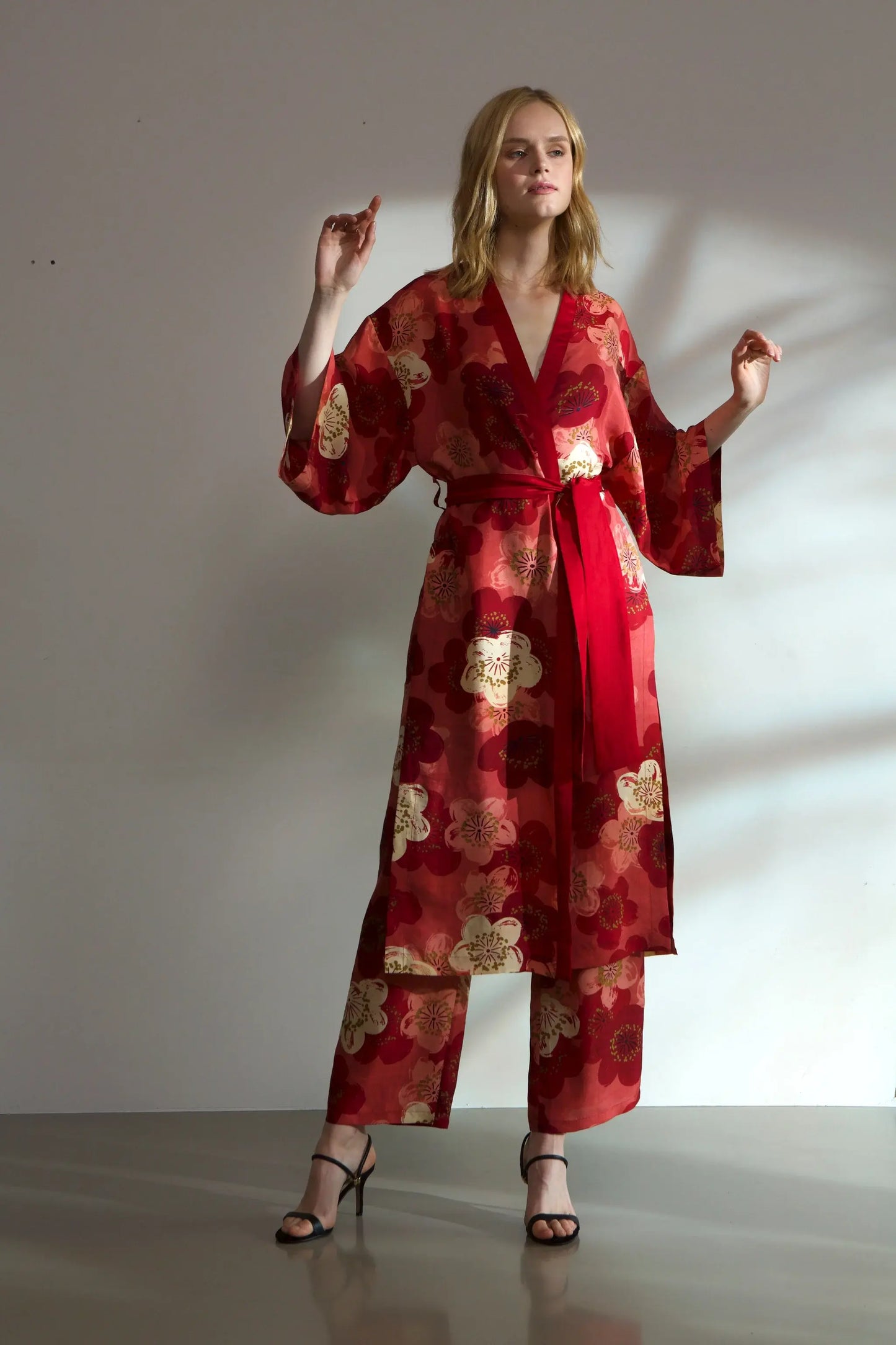 Topaz Blooms silk kimono