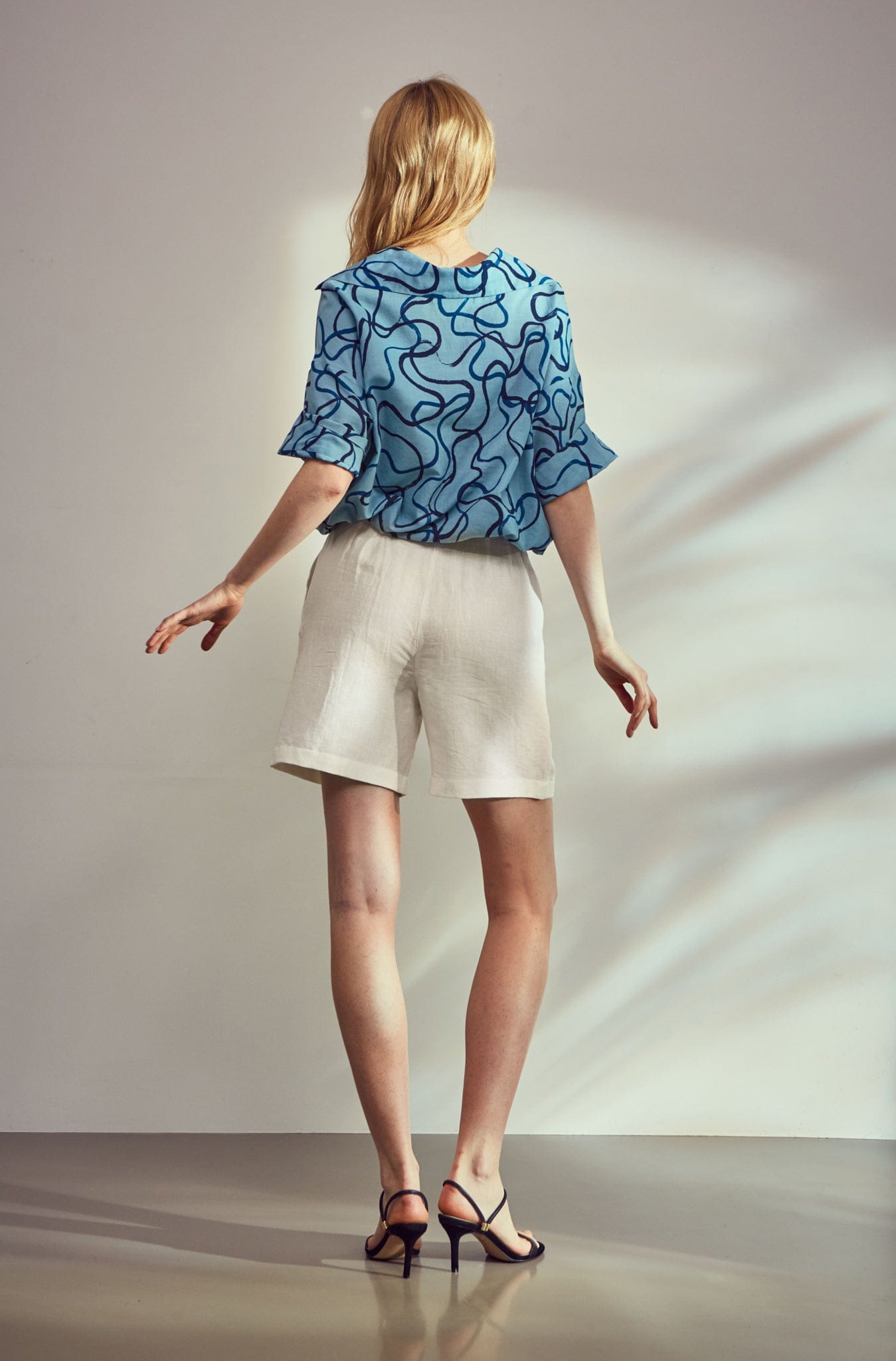 RobeDeVoyage Top Lapis Scribble