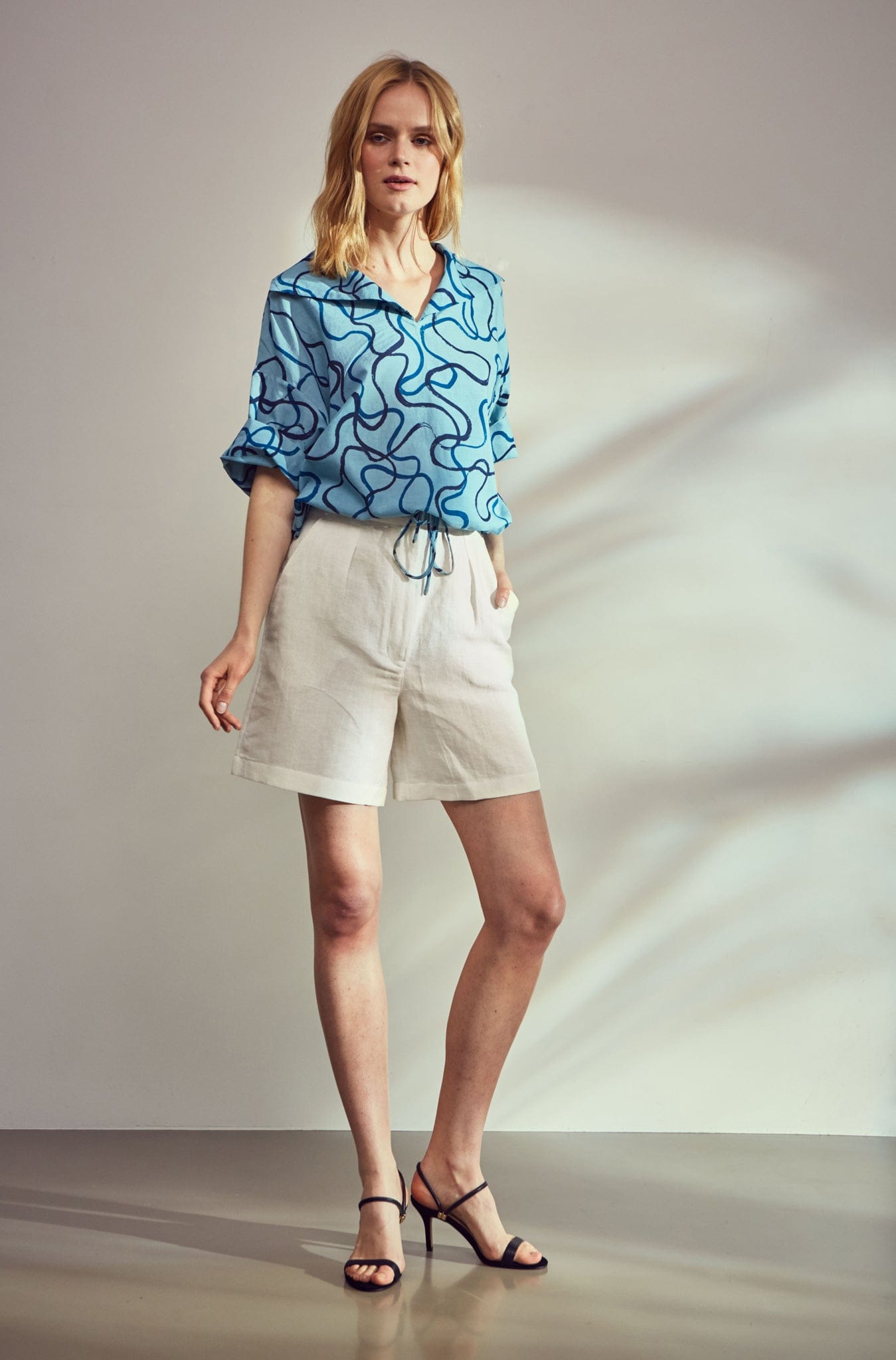 RobeDeVoyage Top Lapis Scribble